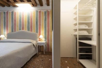 Rialto Sant'Aponal Prestige by Wonderful Italy - image 7