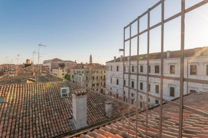 PgrHome Coral Loft Venice - image 17