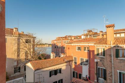 PgrHome Coral Loft Venice - image 22