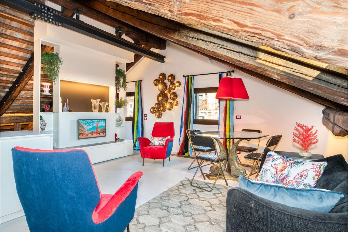 PgrHome Coral Loft Venice - image 3