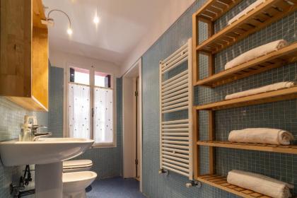 Veneziacentopercento Campaniel Apartment - image 8