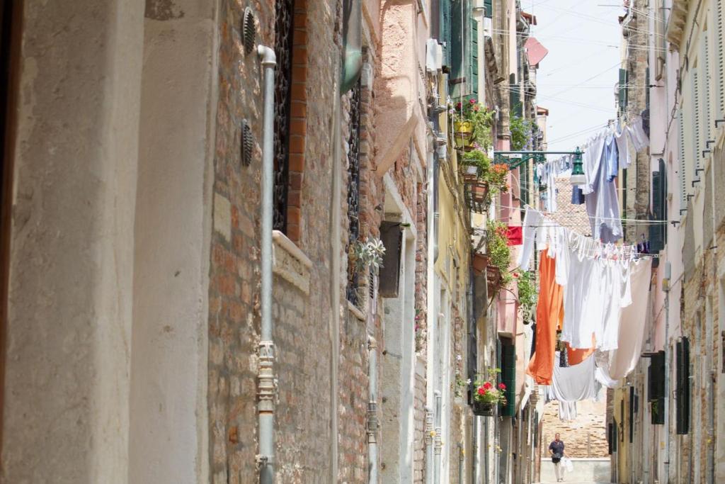 Veneziacentopercento Picenin Apartment - image 5