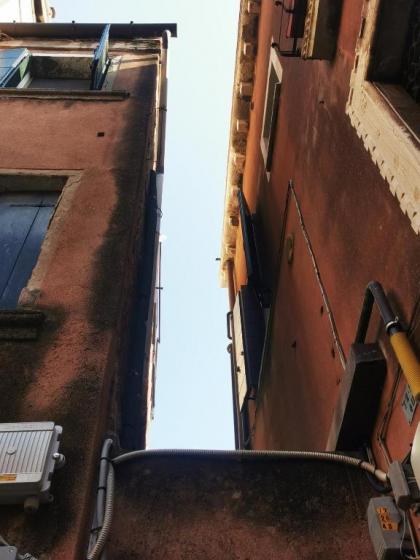 Romantic Sky Apartment - image 12