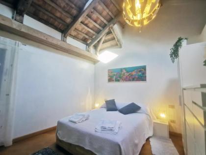 Romantic Sky Apartment - image 17
