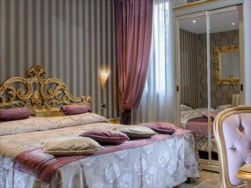 Hotel Santa Marina - image 6