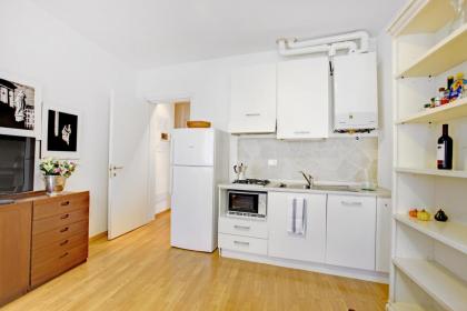 Bricola Biennale Apartments - image 24