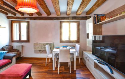Lovely Apartment In Venezia With Wifi - image 12