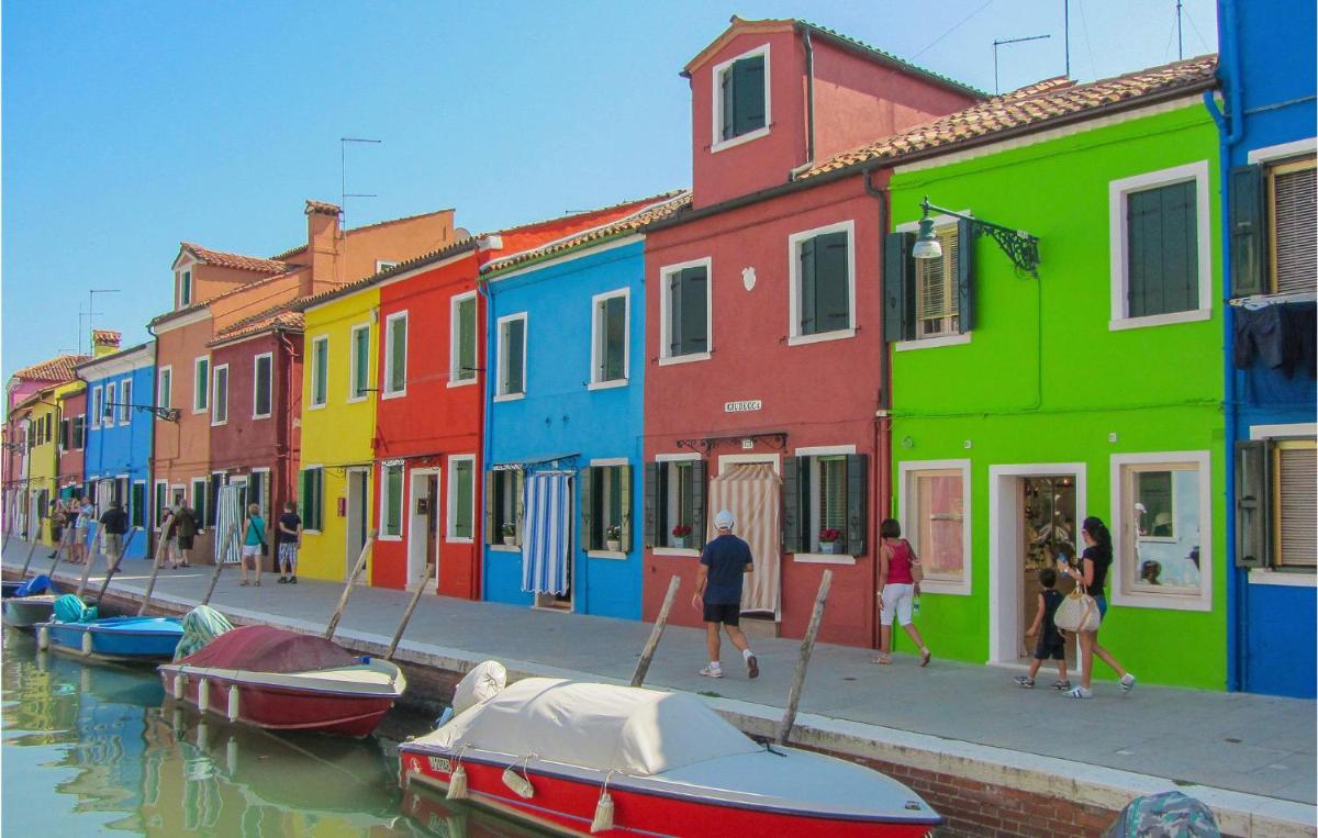 Lovely Apartment In Venezia With Wifi - image 5