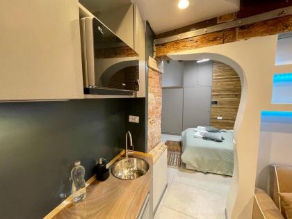 Hayez Rooms - image 20