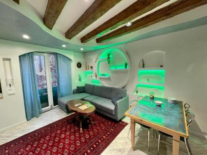 Hayez Rooms - image 8