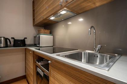 Ve.N.I.Ce. Cera Tintoretto Suite - image 24