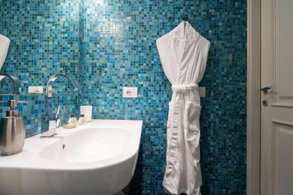 Ve.N.I.Ce. Cera Tintoretto Suite - image 27