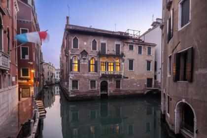 Palazzo Soranzo Noble Floor R&R - image 8