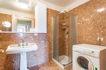GuestHost - Molino Stucky Residence Burchiello Suite - image 13