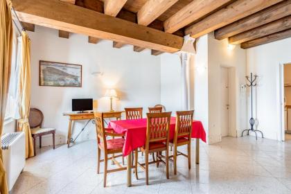 GuestHost - Molino Stucky Residence Burchiello Suite - image 4