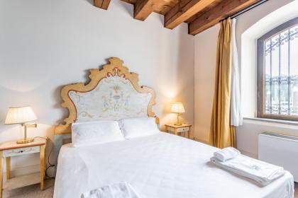 GuestHost - Molino Stucky Residence Burchiello Suite - image 9