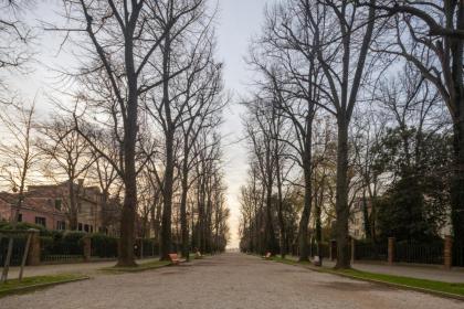 Tiepolo Apartment in the Biennale District R&R - image 27