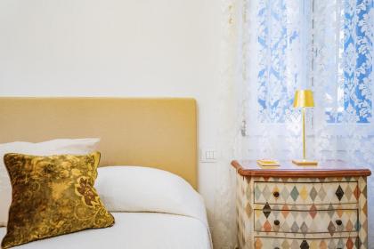 Ca' San Beneto Completely Refurbished in a fabulously central area - image 22