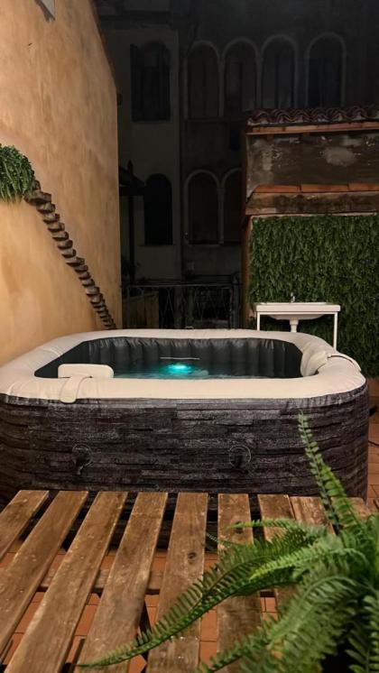 Suite Ravà - San Marco with pool - image 30