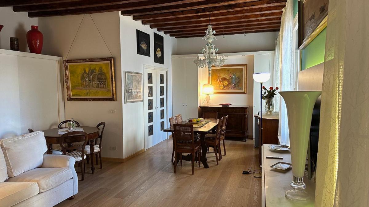 Albrizzi Charme apartment - main image