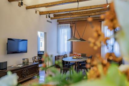 Palazzetto San Stin Up to 5 Guests Renewed in 2024 - image 14