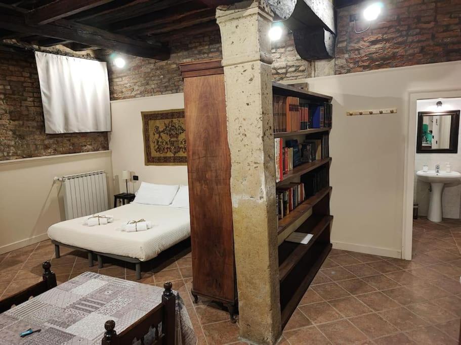 Ca' del Moro Venice House - main image